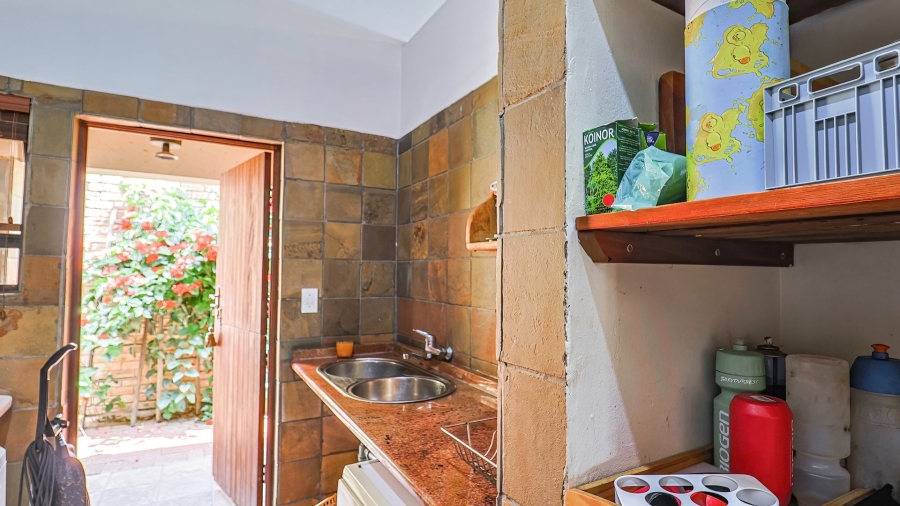 7 Bedroom Property for Sale in Cashan North West